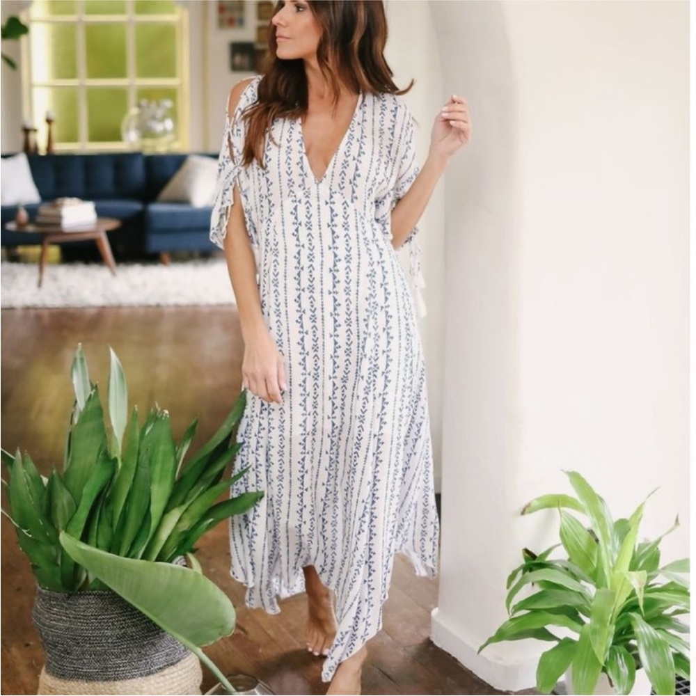 | vici • blue & white sandia kimono dress • small |